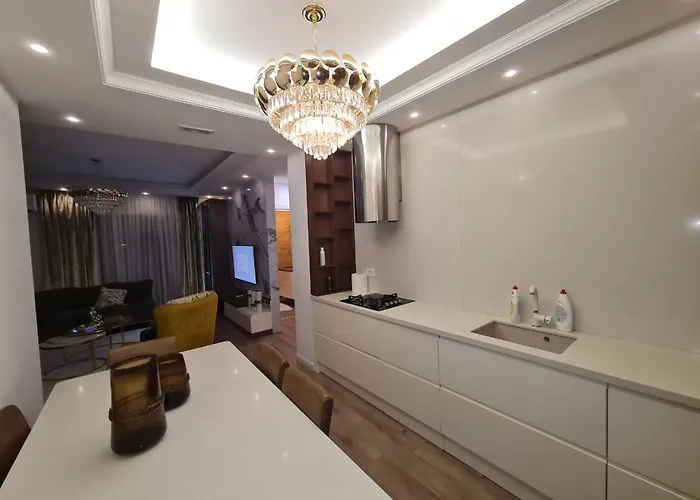 Urban Elegance * Тирана