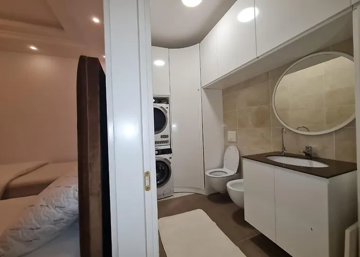 Urban Elegance * Tirana